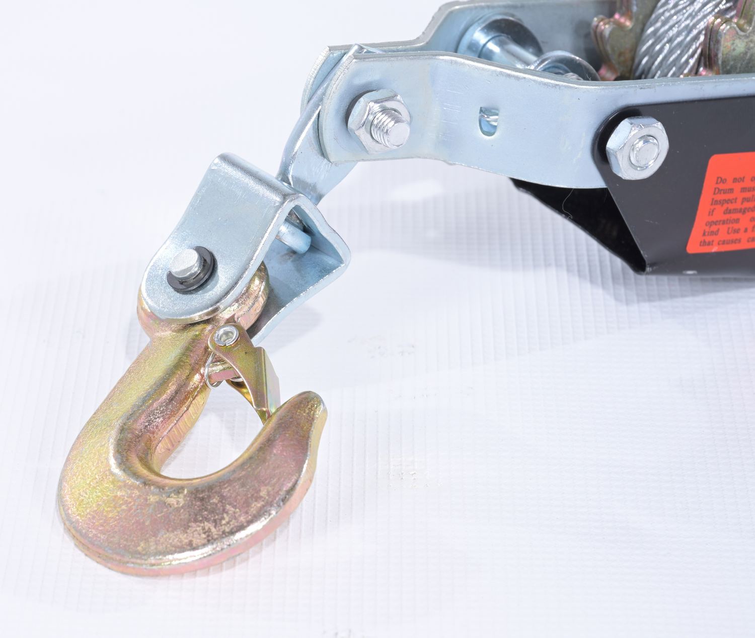 Cable clearance winch puller