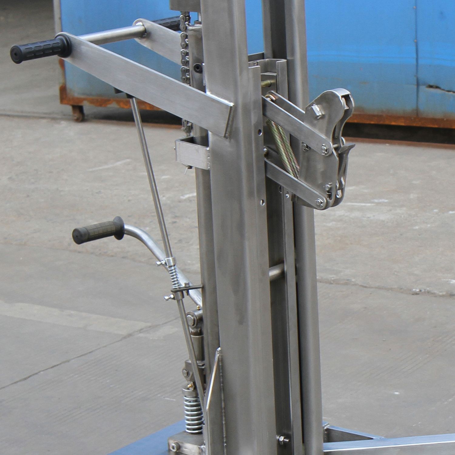 Stainless Steel Drum Lifter/Transporter (DRUM) - Product Family Page