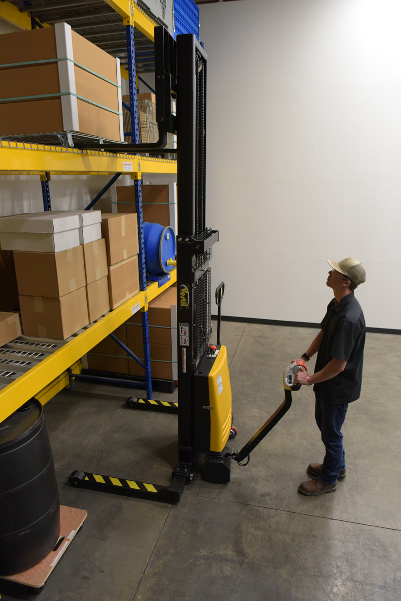 Stacker with Powered Lift - Product Page