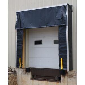 Retractable Dock Shelter