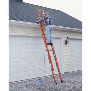 Fiberglass Extension Ladders with Aluminum Rungs