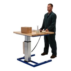 Linear Actuated Adjustable-Height Work Bench