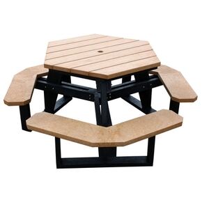 Picnic Tables & Benches - Recycled Plastic