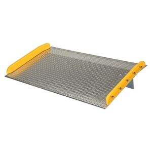 Aluminum Truck Dockboards with Steel Safety Curbs